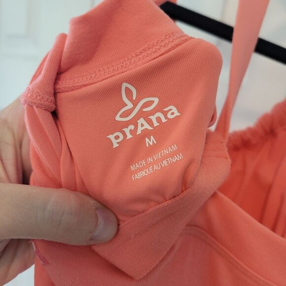 Prana Quinn Inner Shelf Bra Athletic Dress in Coral Size Medium - Picture 4 of 6